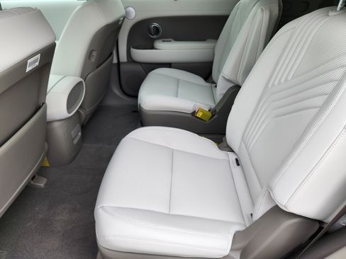 New 2026 Hyundai Palisade SEL Premium AWD/4WD image 17