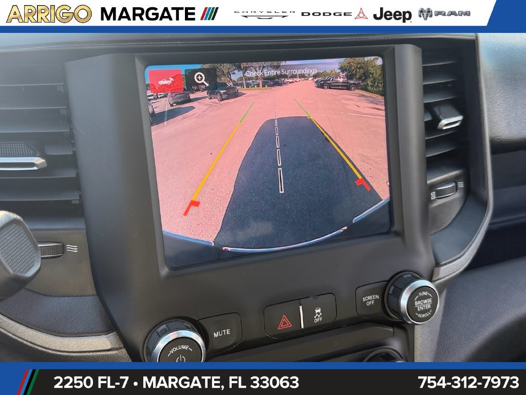 Certified 2024 RAM 2500 Tradesman w/ Chrome Appearance Group AWD/4WD image 23