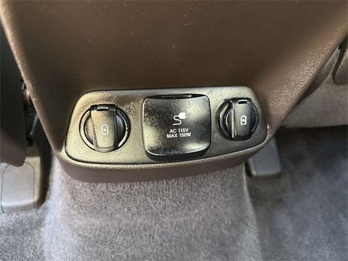 Used 2019 Hyundai Santa Fe FWD image 28