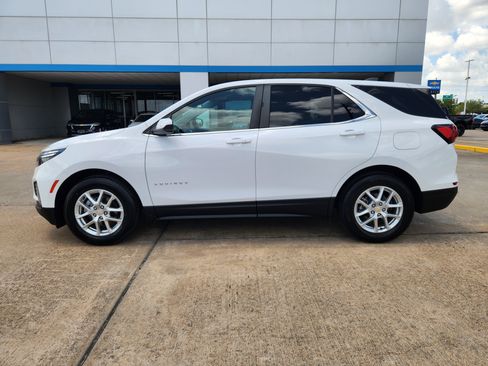 Used 2024 Chevrolet Equinox LT FWD image 5