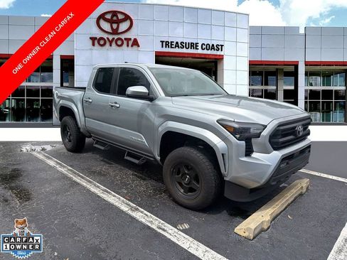Used 2024 Toyota Tacoma SR5 AWD/4WD image 1