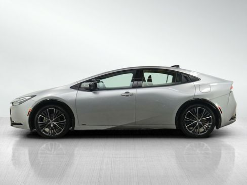 Used 2024 Toyota Prius Limited w/ Limited Premium Package AWD/4WD image 2