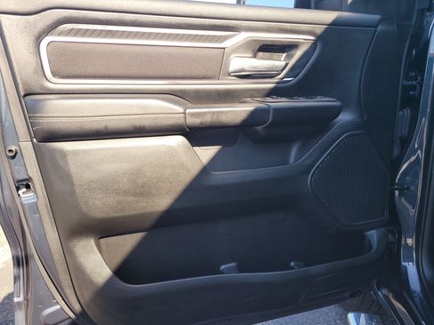 Used 2025 RAM 1500 Big Horn AWD/4WD image 17