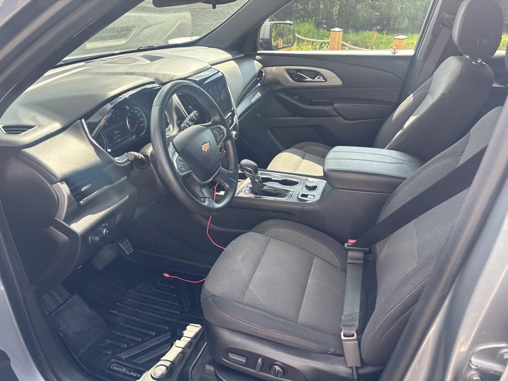 Used 2023 Chevrolet Traverse LT AWD/4WD image 6