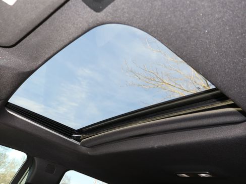 Certified 2024 Chevrolet Silverado 1500 High Country w/ High Country Premium Package image 36