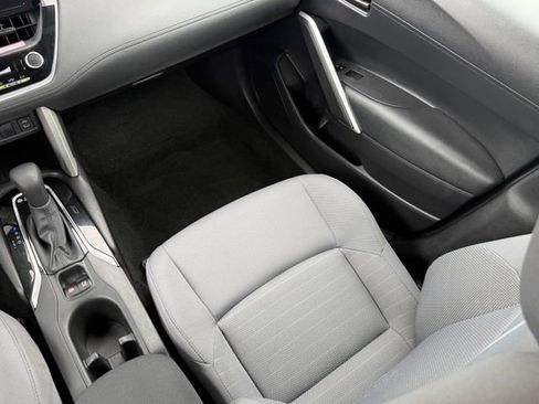 Used 2025 Toyota Corolla Cross AWD Hybrid image 25