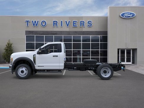 New 2026 Ford F450 4x4 Regular Cab Super Duty image 3
