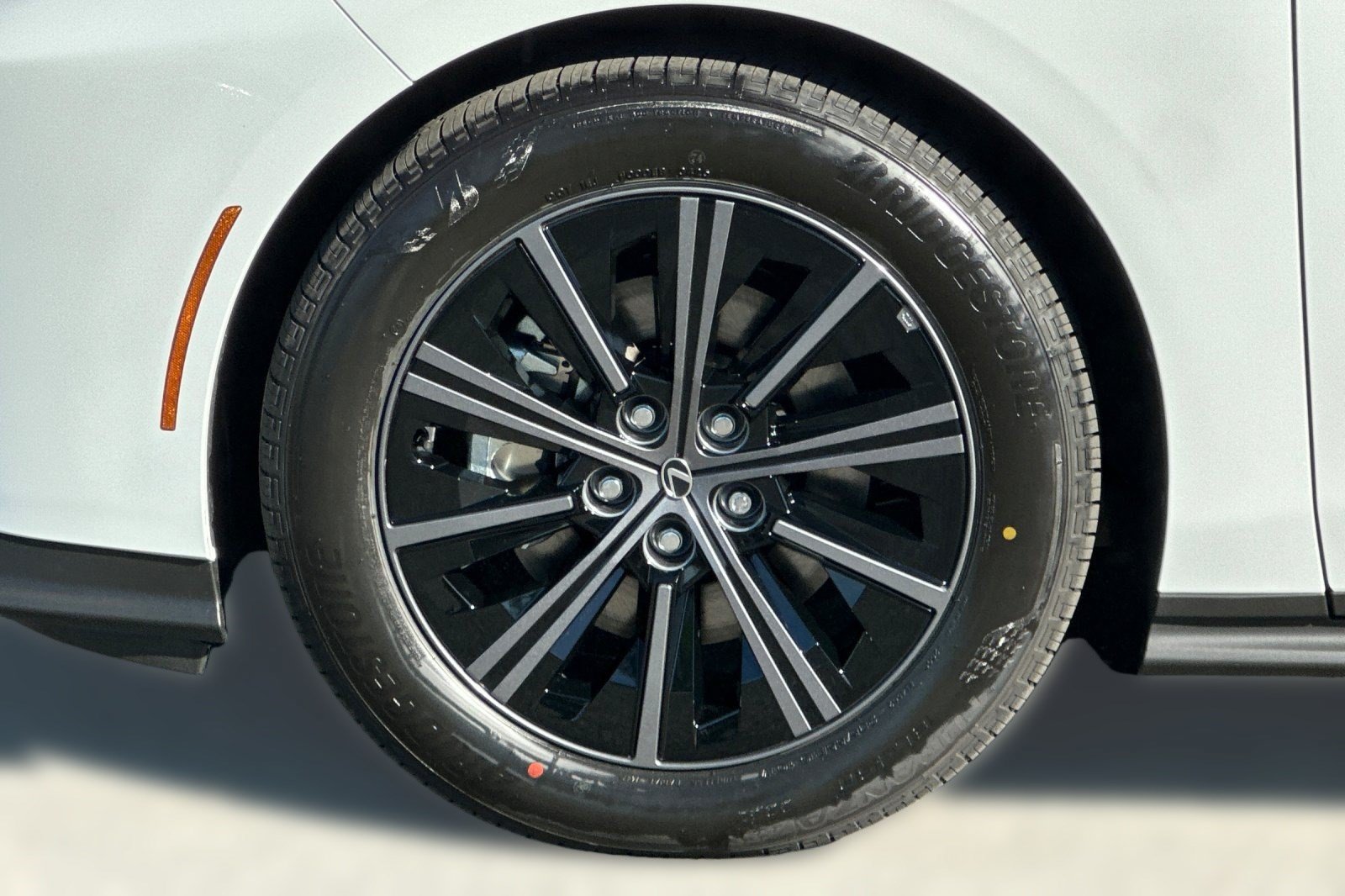 New 2026 Lexus ES 500e w/ Convenience Package AWD/4WD image 12