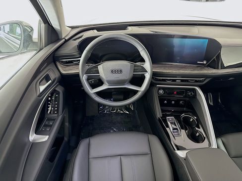 New 2025 Audi Q5 Premium Plus image 23