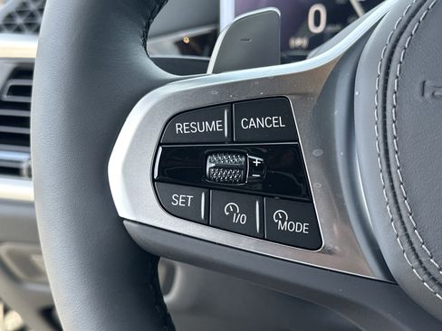 New 2026 BMW X5 sDrive40i w/ M Sport Package image 14