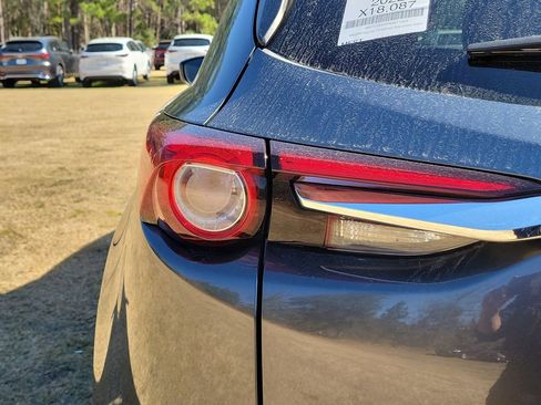 Used 2022 MAZDA CX-9 Touring Plus image 18