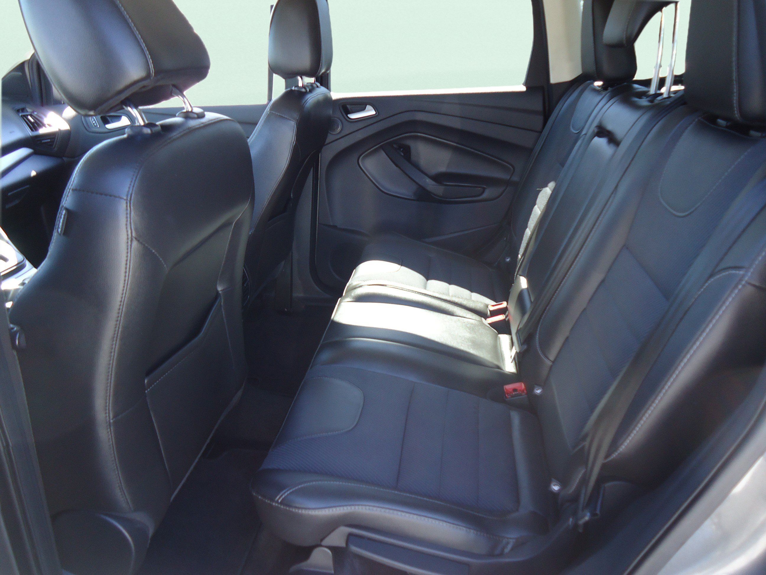 Used 2014 Ford Escape SE w/ SE Chrome Package FWD image 24