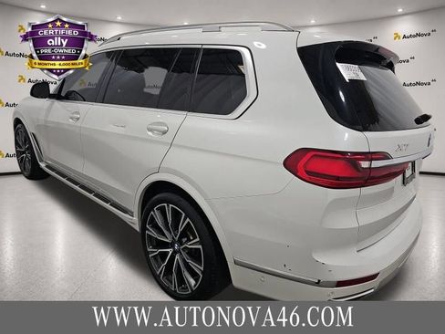 Used 2022 BMW X7 xDrive40i w/ Executive Package AWD/4WD image 3