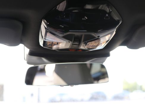 Certified 2025 BMW X3 xDrive30i w/ Convenience Package image 31