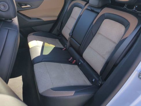 Used 2026 Chevrolet Equinox ACTIV FWD image 24