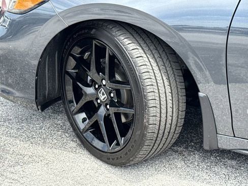 Used 2025 Honda Civic Sport image 39