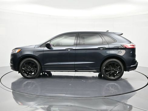 Certified 2022 Ford Edge SE w/ Black Appearance Package image 8