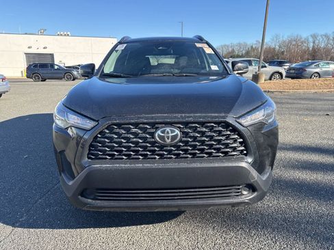 Used 2023 Toyota Corolla Cross LE image 34