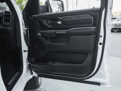 Used 2025 RAM 1500 Limited image 40