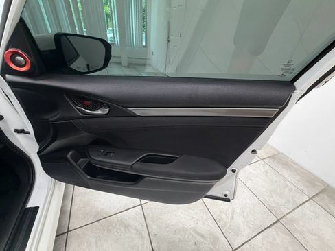Used 2018 Honda Civic Si image 20