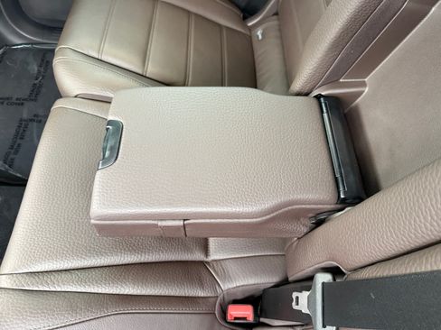 Certified 2022 Mercedes-Benz GLS 450 4MATIC image 17