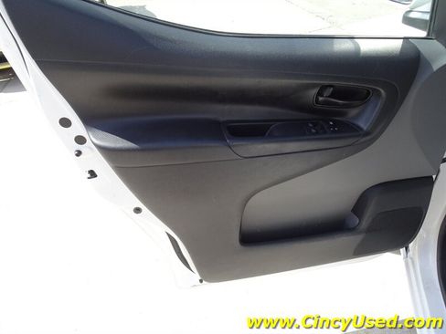 Used 2020 Nissan NV200 SV w/ Back Door Glass Package FWD image 31