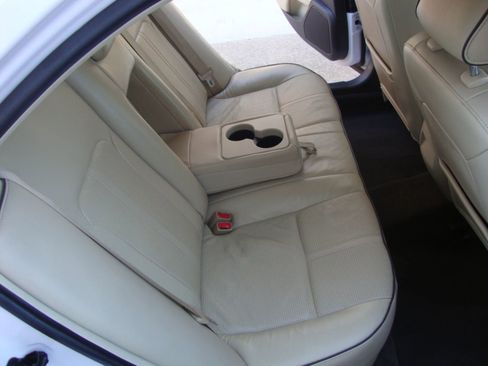 Used 2011 Lincoln MKZ Hybrid w/ 202A Rapid Spec Order Code image 5