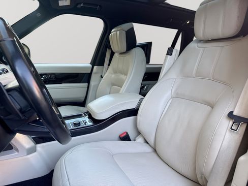 Used 2019 Land Rover Range Rover Long Wheelbase Supercharged AWD/4WD image 13