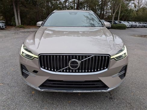 Certified 2023 Volvo XC60 B5 Ultimate image 9