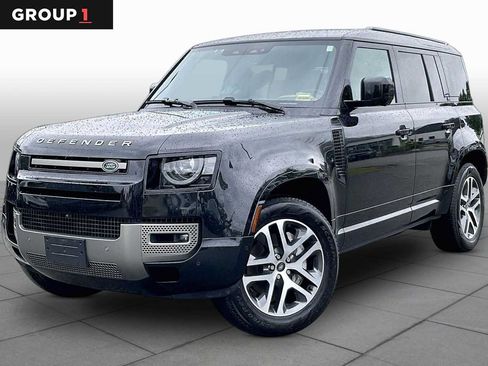Used 2025 Land Rover Defender 110 X-Dynamic SE AWD/4WD image 1