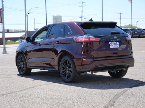 Used 2024 Ford Edge ST-Line w/ Class II Trailer Tow Package AWD/4WD image 6