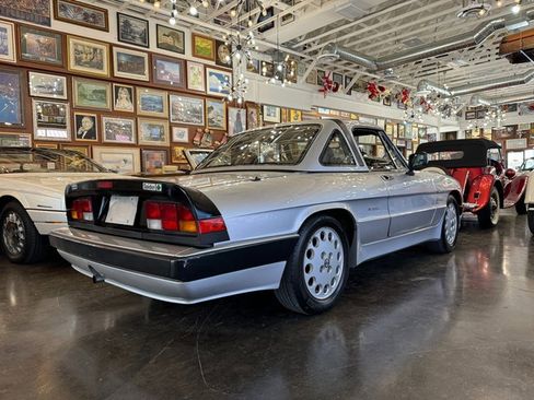 Used 1987 Alfa Romeo Spider Quadrifoglio image 3