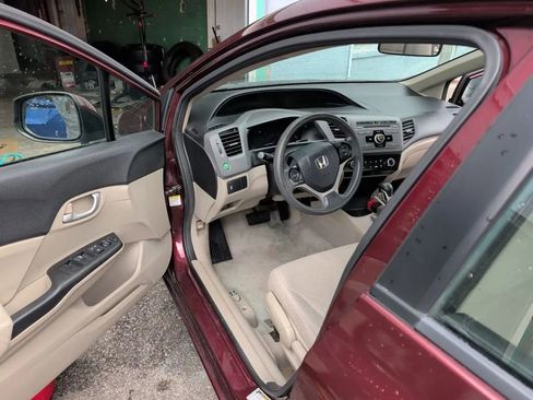 Used 2012 Honda Civic LX image 4