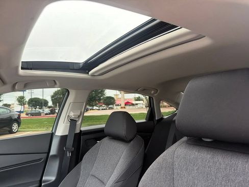 Used 2025 Honda Accord SE image 28