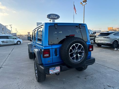 New 2026 Jeep Wrangler Unlimited Sport image 9