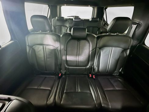 Used 2024 Jeep Wagoneer L Series II w/ Flexible Seating Group image 13
