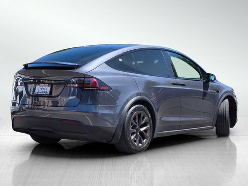 Used 2023 Tesla Model X AWD/4WD image 5