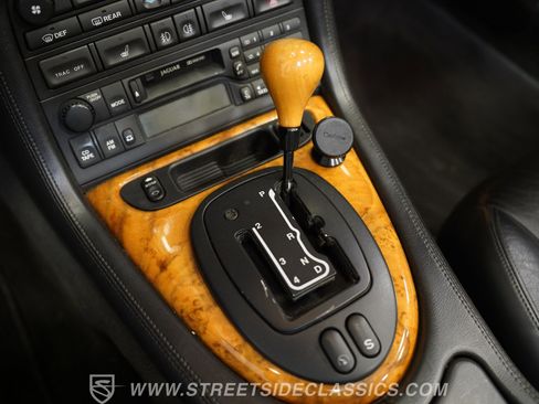 Used 2002 Jaguar XK8 Convertible image 35