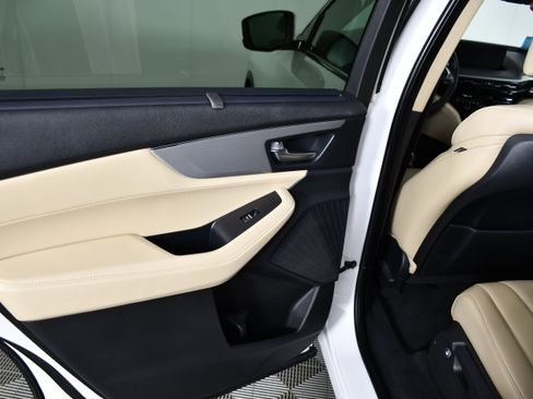Certified 2024 Acura MDX SH-AWD w/ Technology Package image 46