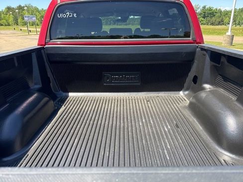 Used 2019 Toyota Tundra SR5 w/ SR5 Upgrade Package RWD image 7