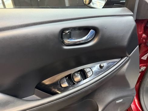 Used 2017 Nissan Leaf SL w/ Premium Package image 13