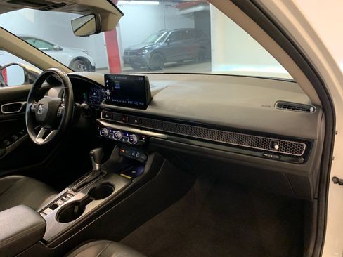 Used 2024 Honda Civic Touring image 61