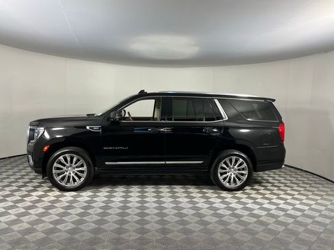 Used 2022 GMC Yukon Denali w/ Max Trailering Package image 12