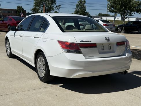 Used 2011 Honda Accord LX image 5