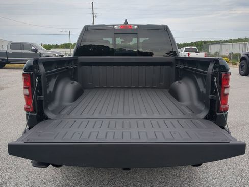 New 2026 RAM 1500 Big Horn AWD/4WD image 11
