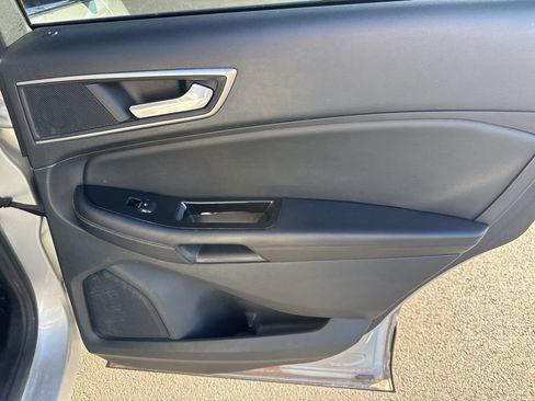 Used 2016 Ford Edge SEL w/ Equipment Group 201A image 24