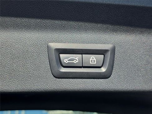 Certified 2022 BMW X3 xDrive30i w/ Premium Package 2 image 10