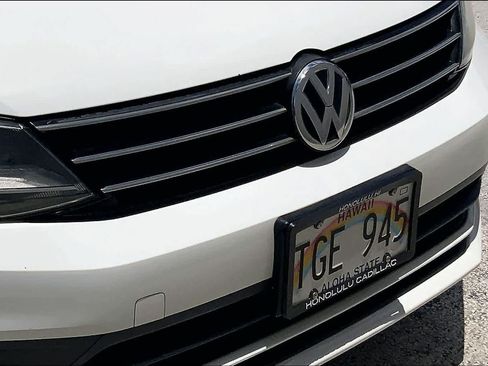 Used 2015 Volkswagen Jetta TDI S FWD image 31