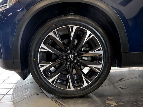 Certified 2024 MAZDA CX-90 Plug-In Hybrid w/ Premium Plus image 10