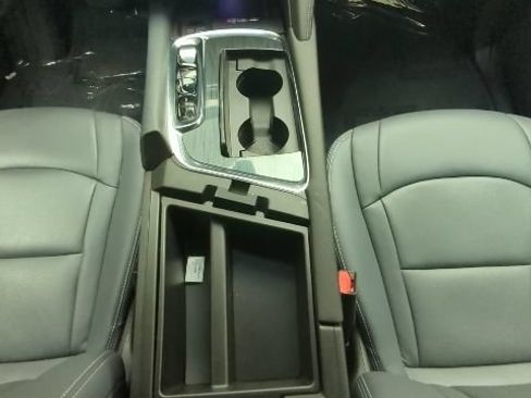 Used 2023 Buick Enclave Essence FWD image 24